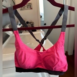 Victoria’s Secret Sport pink sports bra 34B